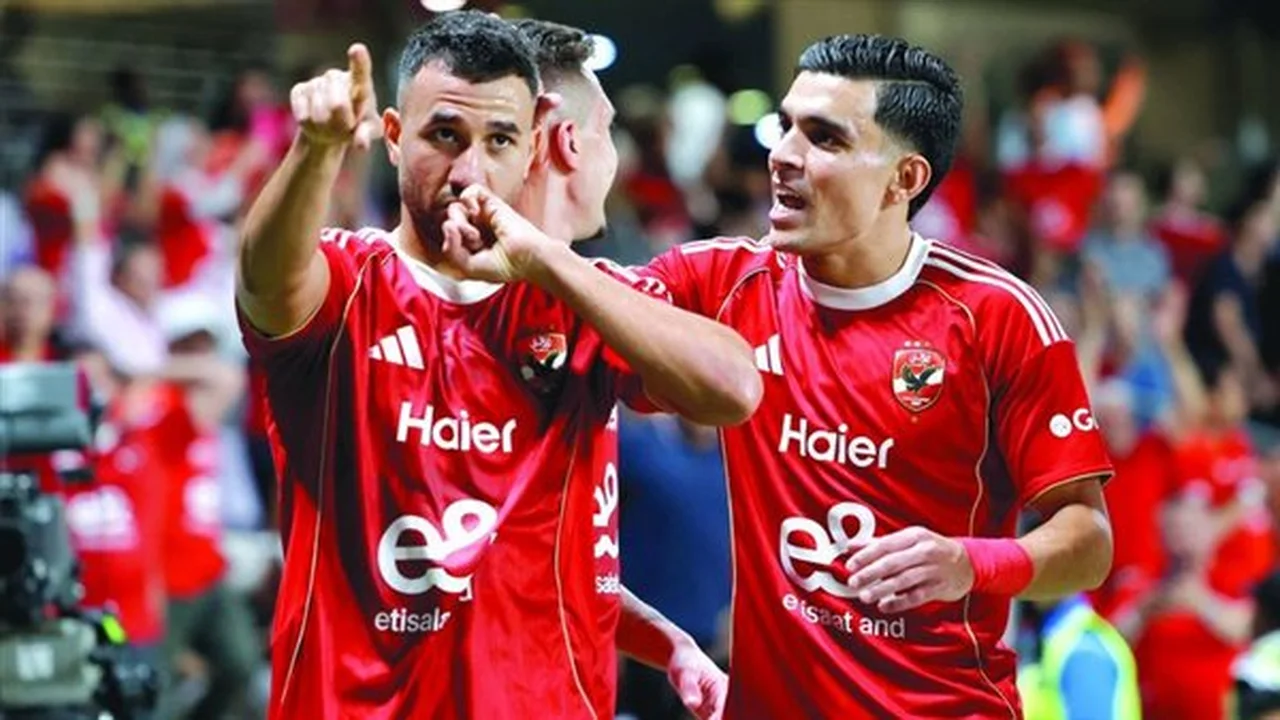 موعد القمة المرتقبة بين الأهلي والزمالك والقنوات الناقلة للمواجهة النارية الليلة